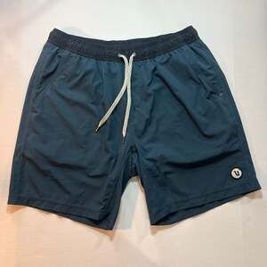 Vuori Kore Men's 7.5" Inseam Lined Athletic Shorts XXL Indigo